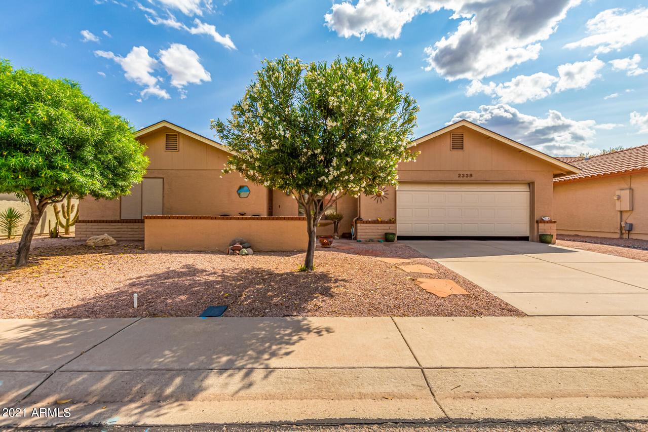 2338 Leisure World, Mesa, AZ 85206