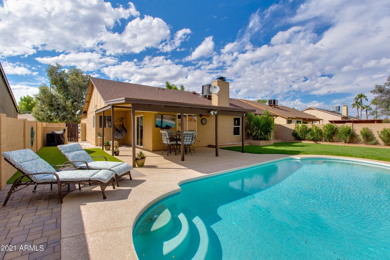 17819 N 1st Ave., Phoenix, AZ 85023