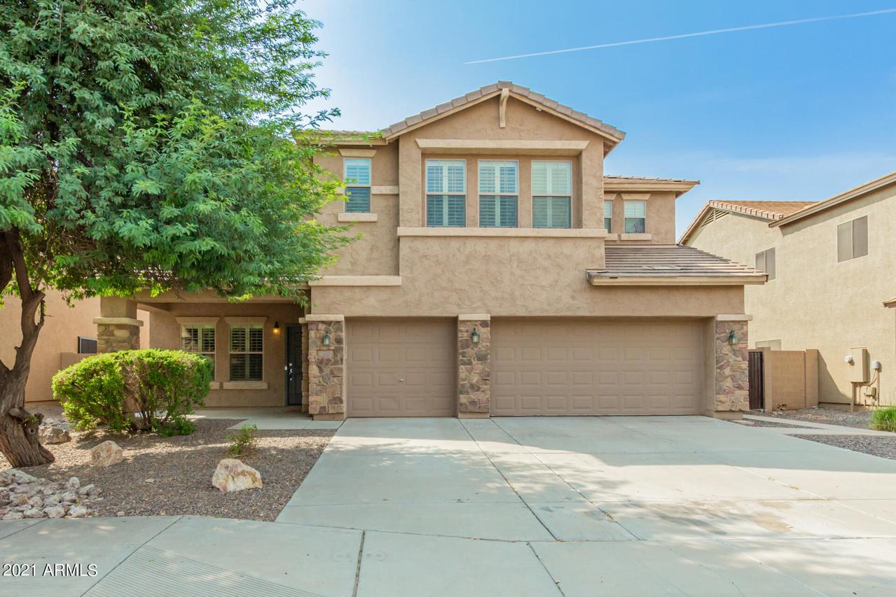 875 E Volk Ln., San Tan Valley, AZ 85140