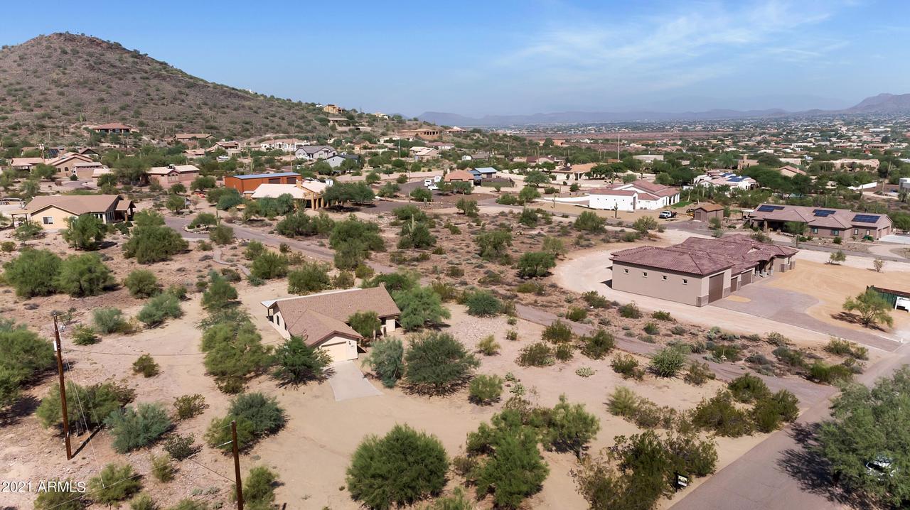 35624 N 15th Ave., Phoenix, AZ 85086