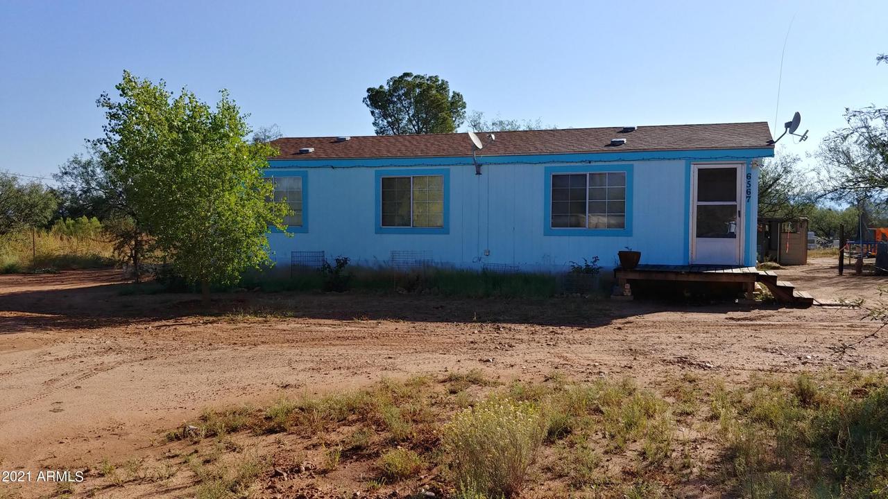 6567 E Dakota Rd., Hereford, AZ 85615