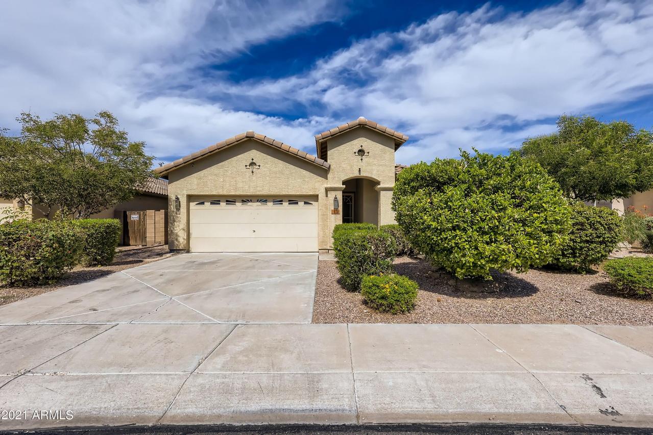 7338 W Sophie Ln., Laveen, AZ 85339
