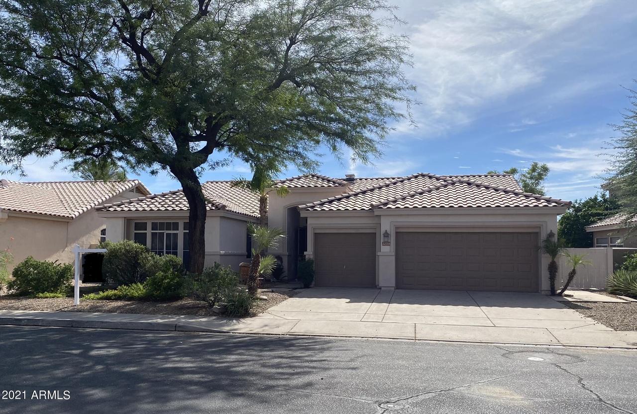 22733 N 73rd Dr., Glendale, AZ 85310