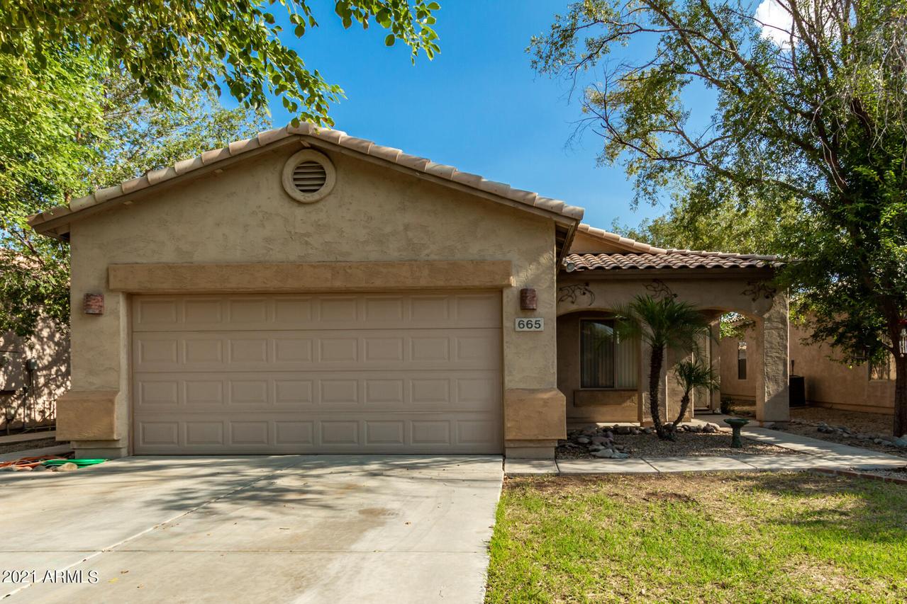 665 E Solitude Tr., San Tan Valley, AZ 85143