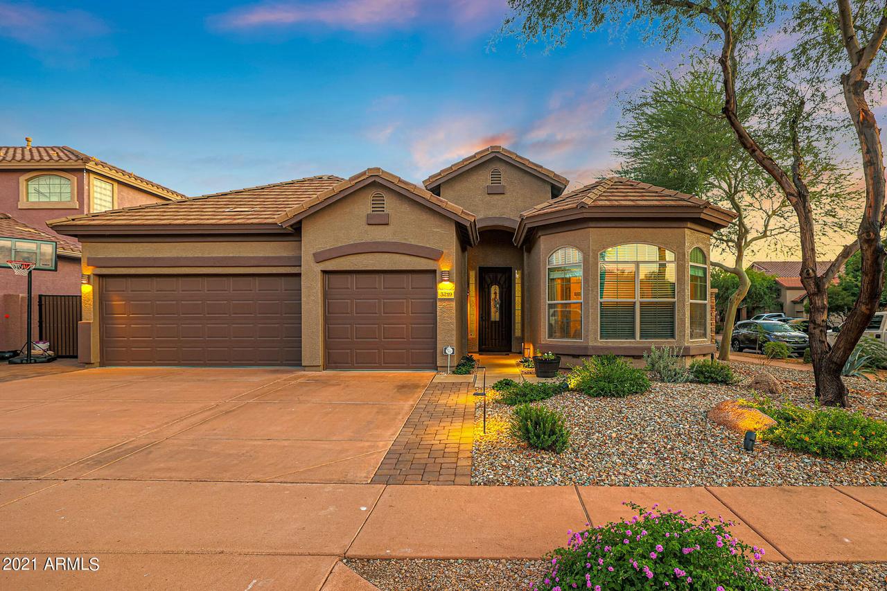 3219 W Languid Ln., Phoenix, AZ 85086