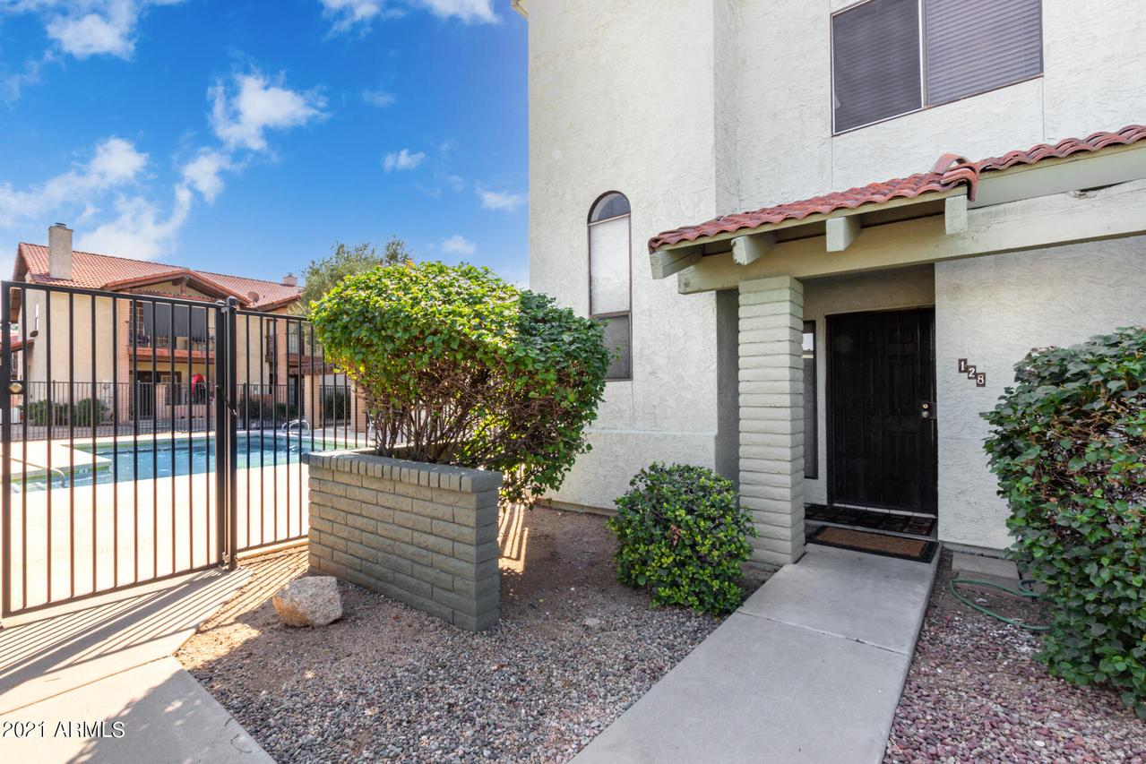 2315 W Union Hills Dr. #128, Phoenix, AZ 85027