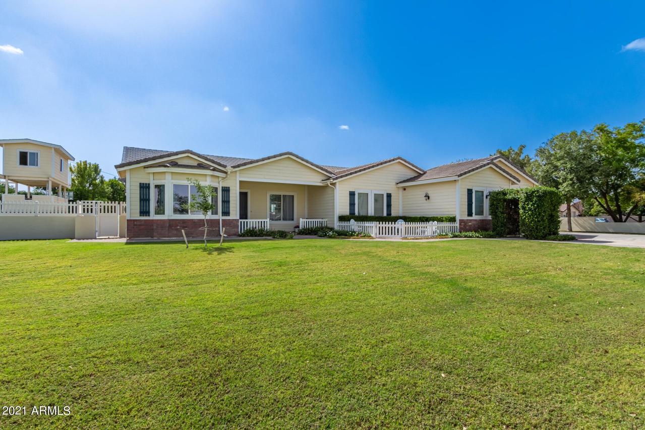 2495 E Queen Creek Rd., Gilbert, AZ 85297