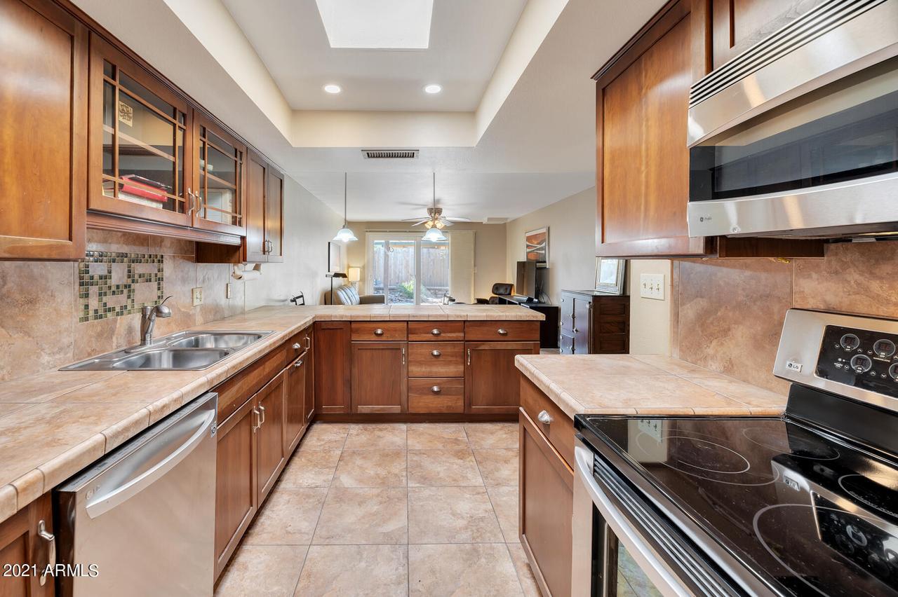 5157 E Monte Vista Rd., Phoenix, AZ 85008