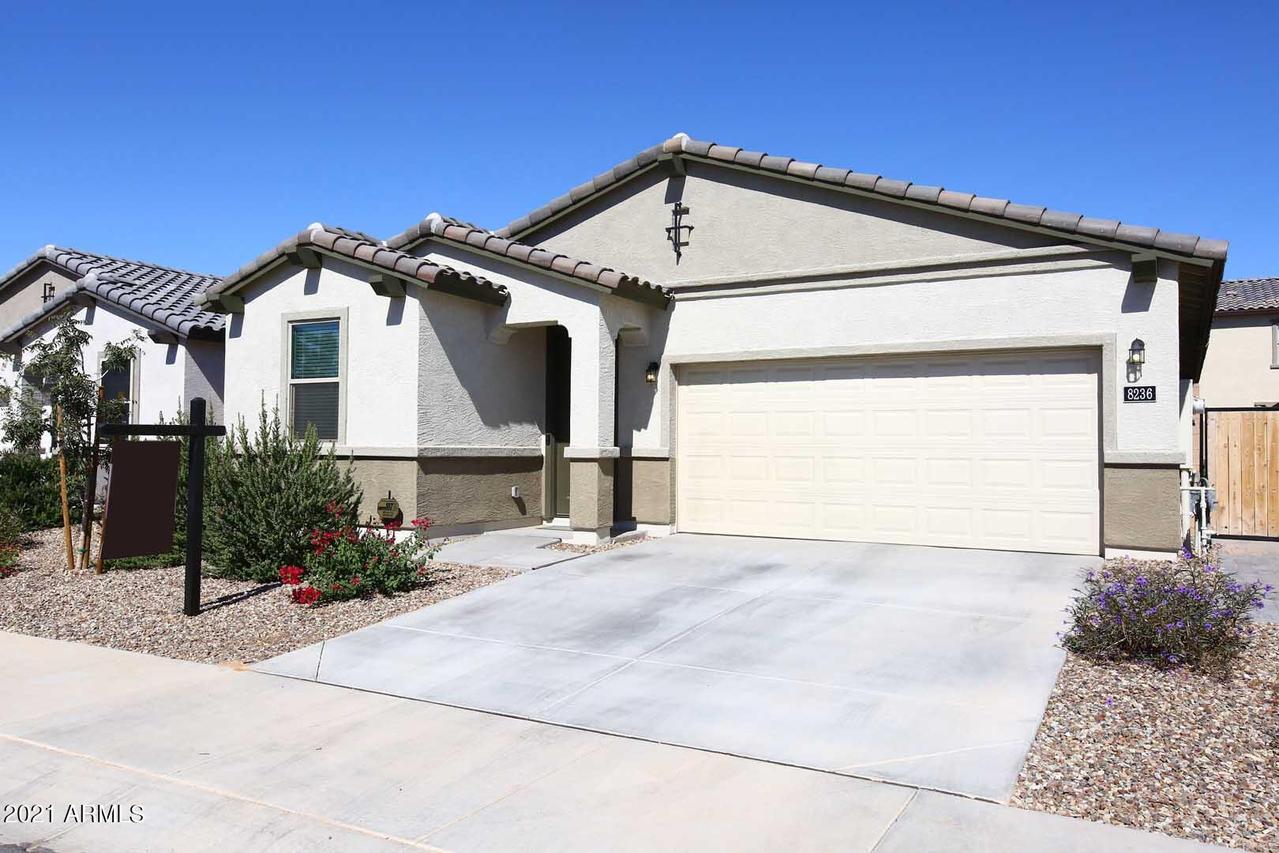 8236 E Jan Ave., Mesa, AZ 85209