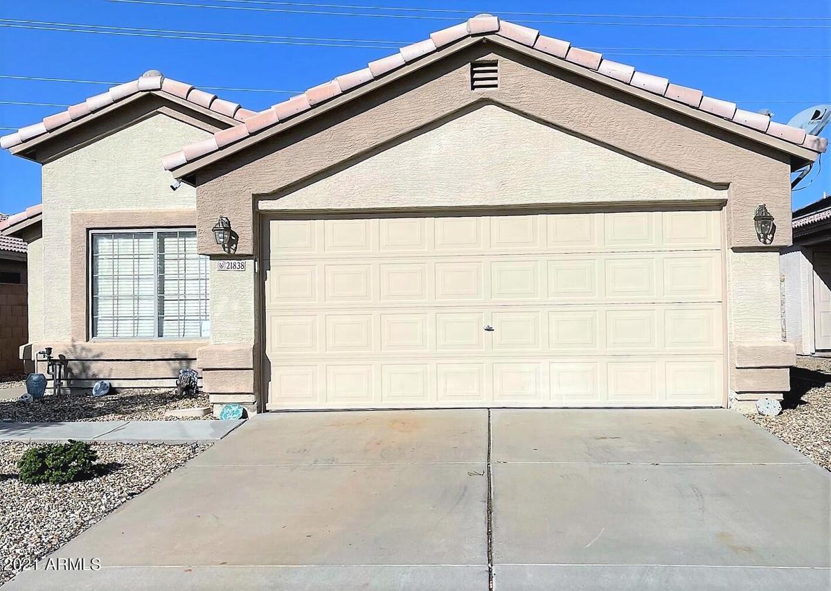 21838 N 34th Ln., Phoenix, AZ 85027