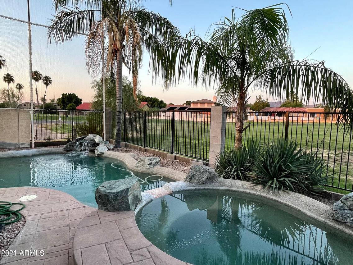 2713 N 63rd St., Mesa, AZ 85215
