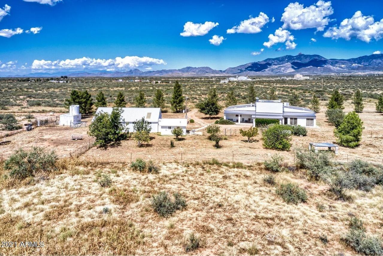 5899 E Helens Dr., Willcox, AZ 85643