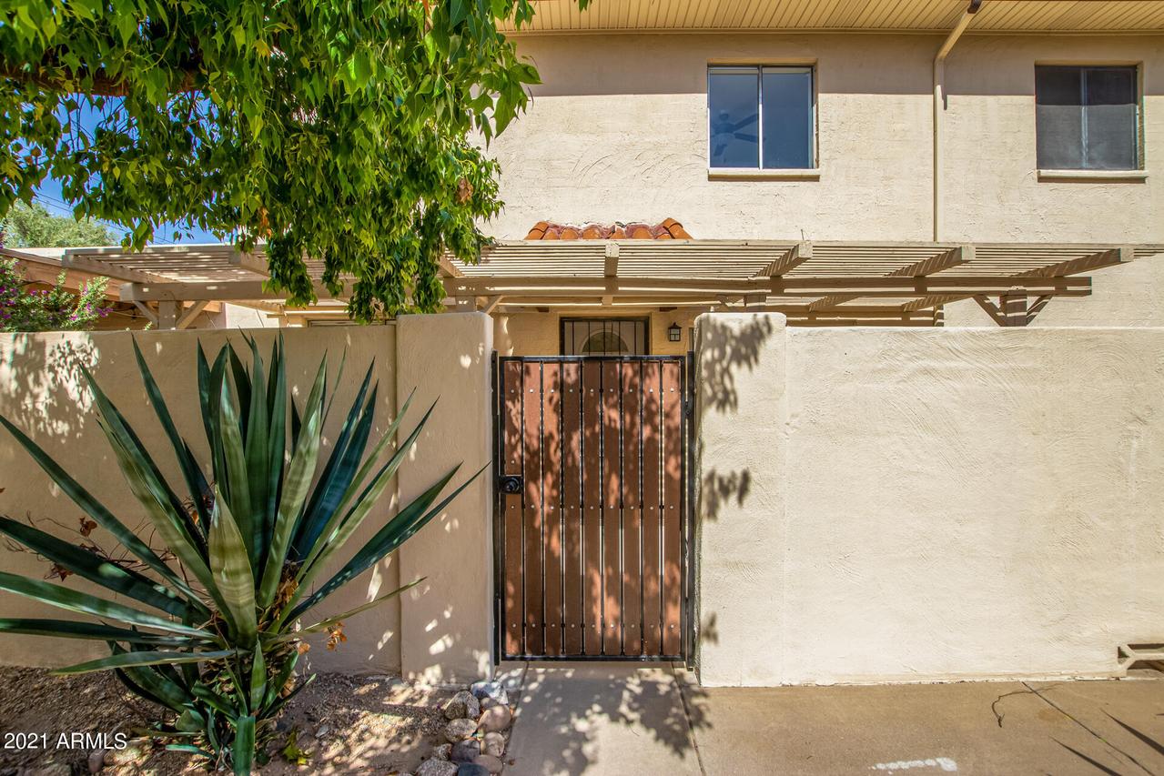 720 E Joan D Arc Ave., Phoenix, AZ 85022