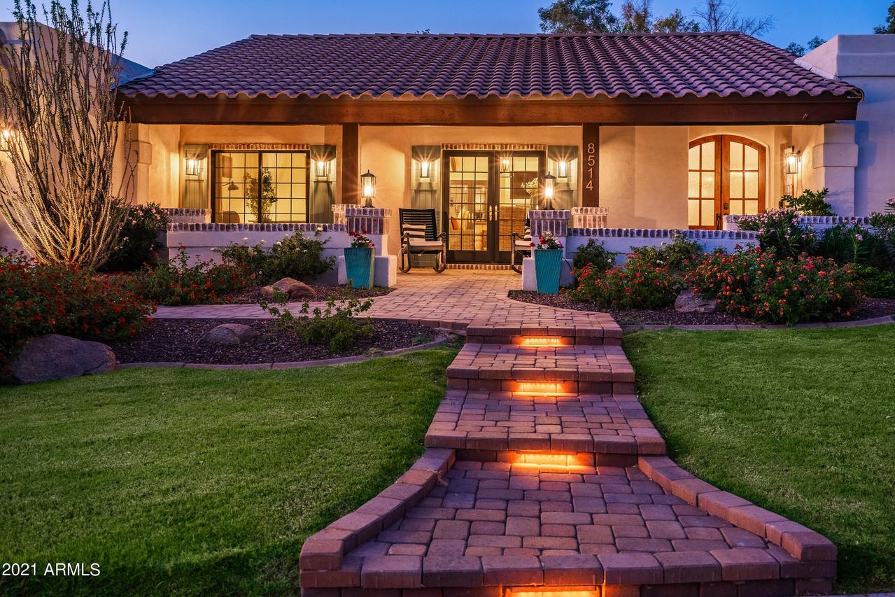 8514 E Belgian Tr., Scottsdale, AZ 85258
