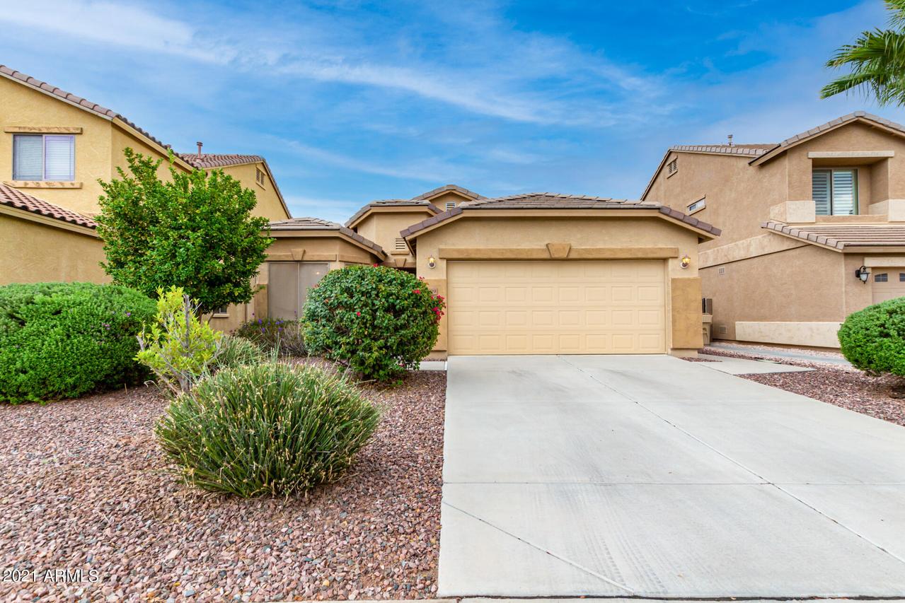 3009 N 303rd Dr., Buckeye, AZ 85396