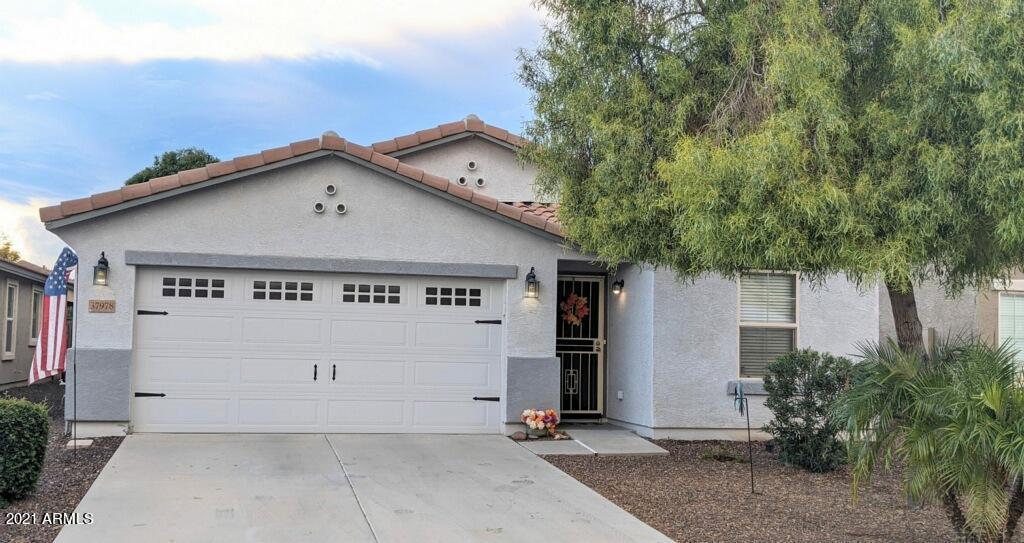 37978 N Beverly Ave., San Tan Valley, AZ 85140