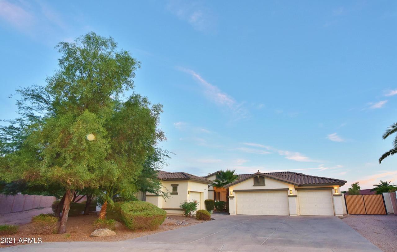 13113 W Solano Dr., Litchfield Park, AZ 85340