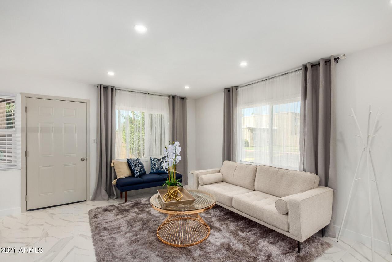 6756 W Devonshire Ave., Phoenix, AZ 85033