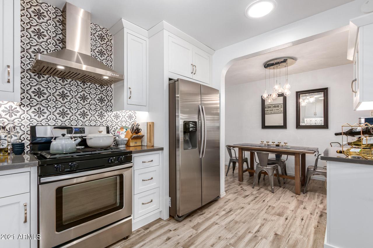 2217 E Sells Dr., Phoenix, AZ 85016