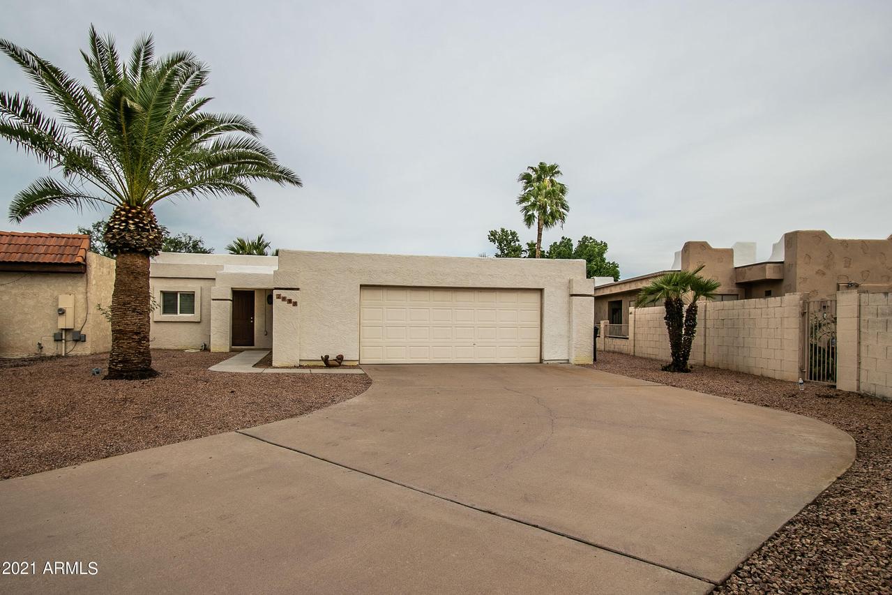 2635 N Olympic Cir., Mesa, AZ 85215