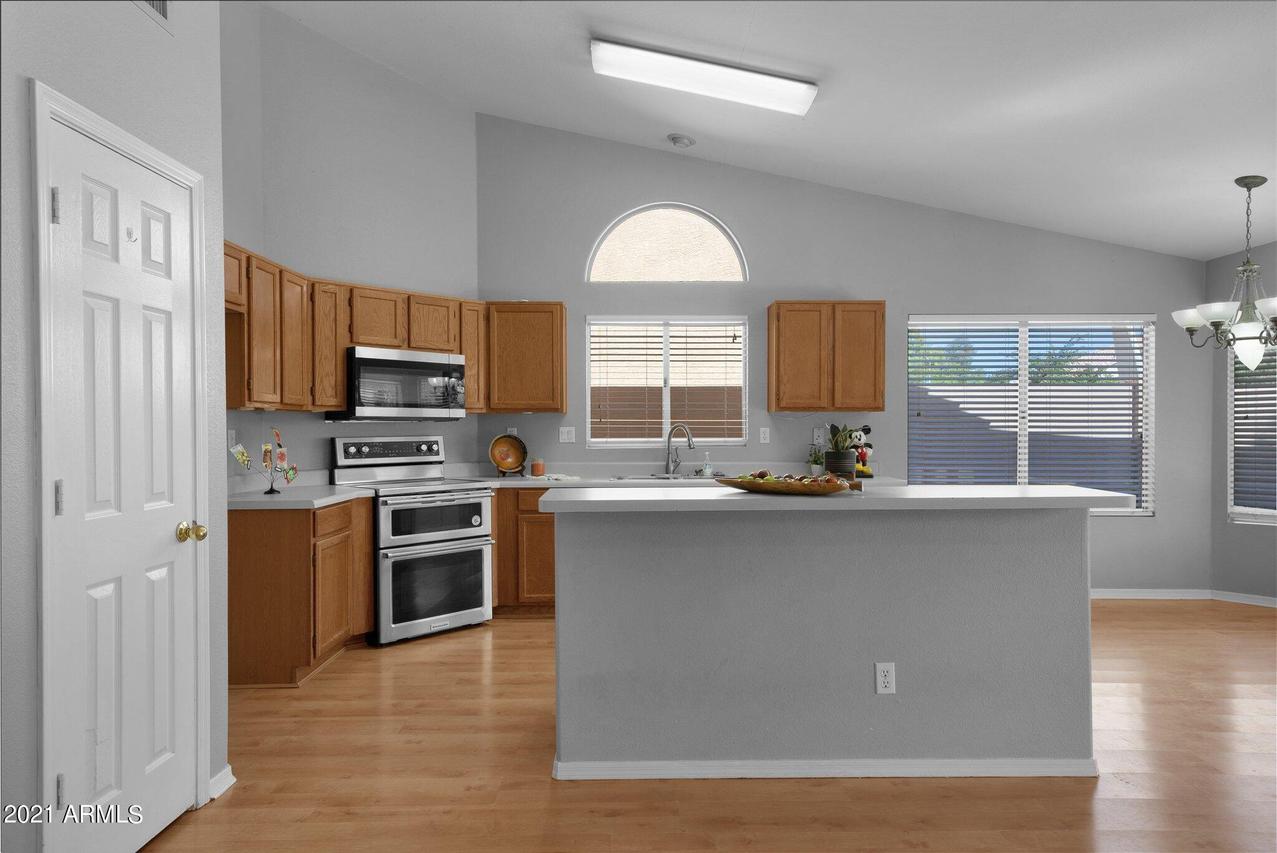 931 N Granite St., Gilbert, AZ 85234