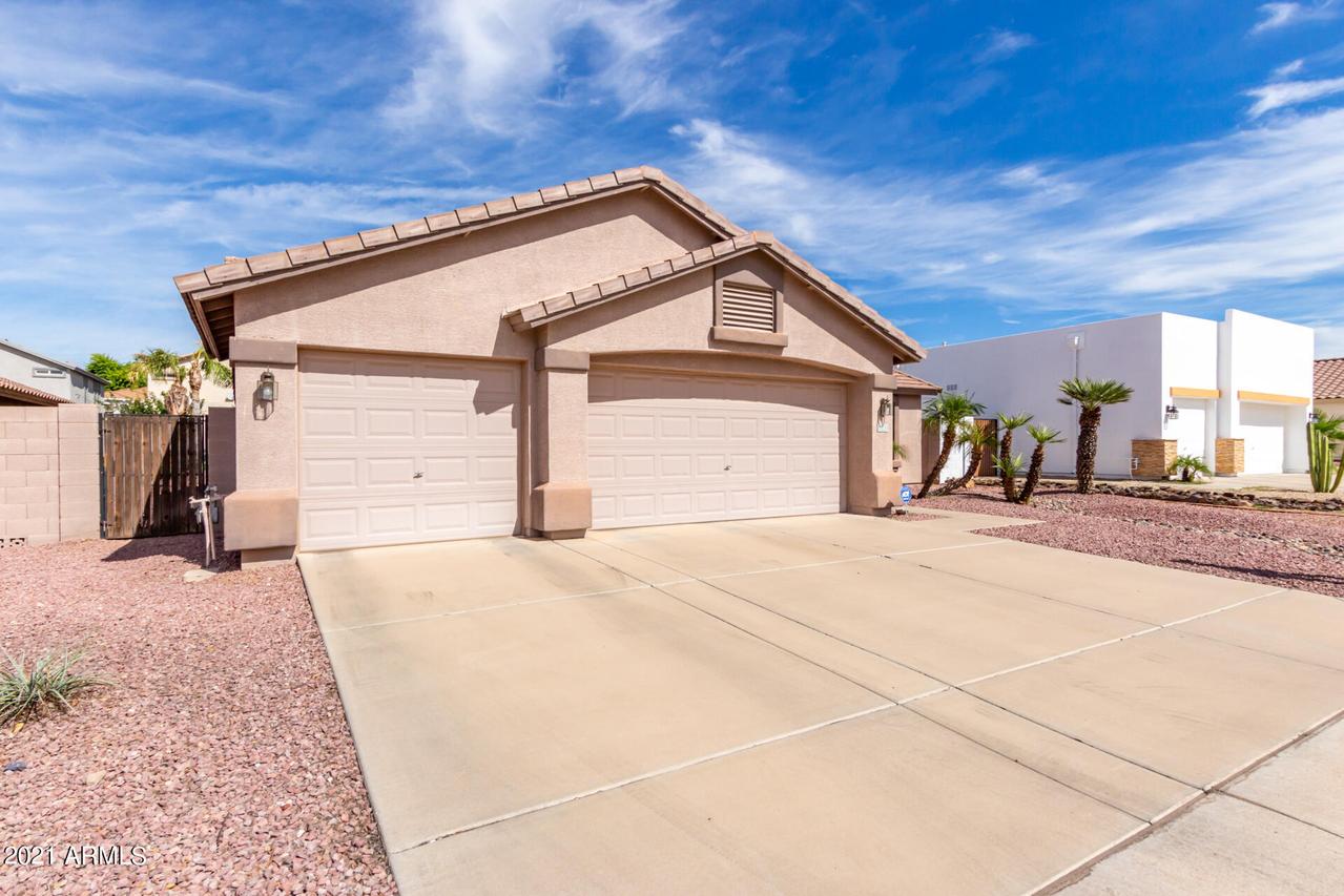 10706 E Pampa Ave., Mesa, AZ 85212
