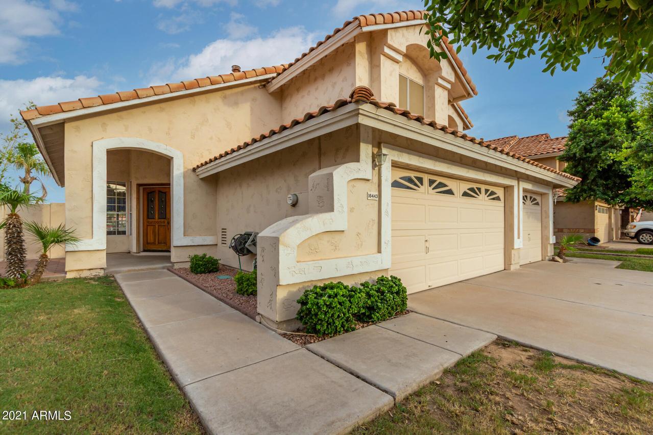 16443 S 34th Way, Phoenix, AZ 85048