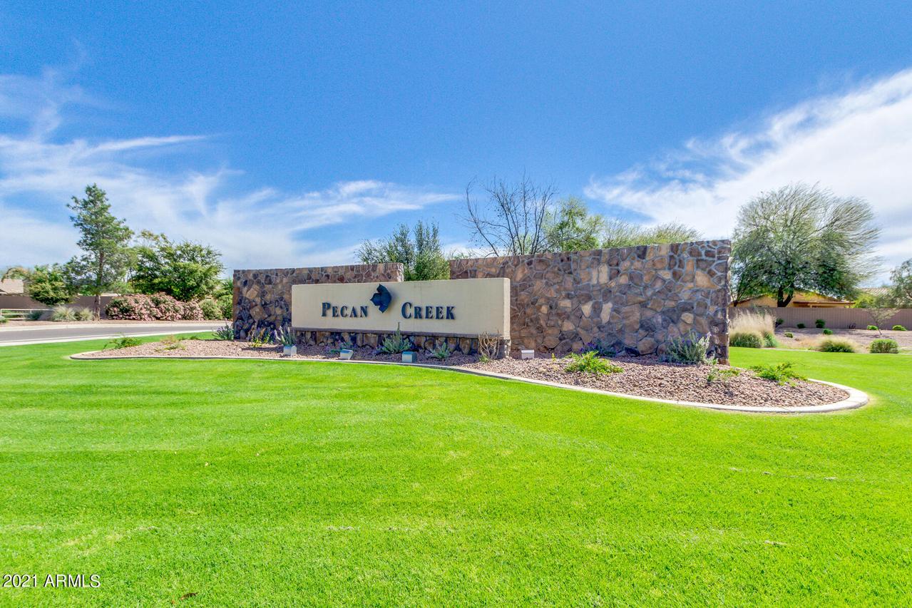 39183 N Cali Cir., San Tan Valley, AZ 85140