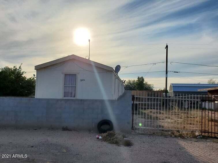 5676 N Azalia St., Casa Grande, AZ 85122