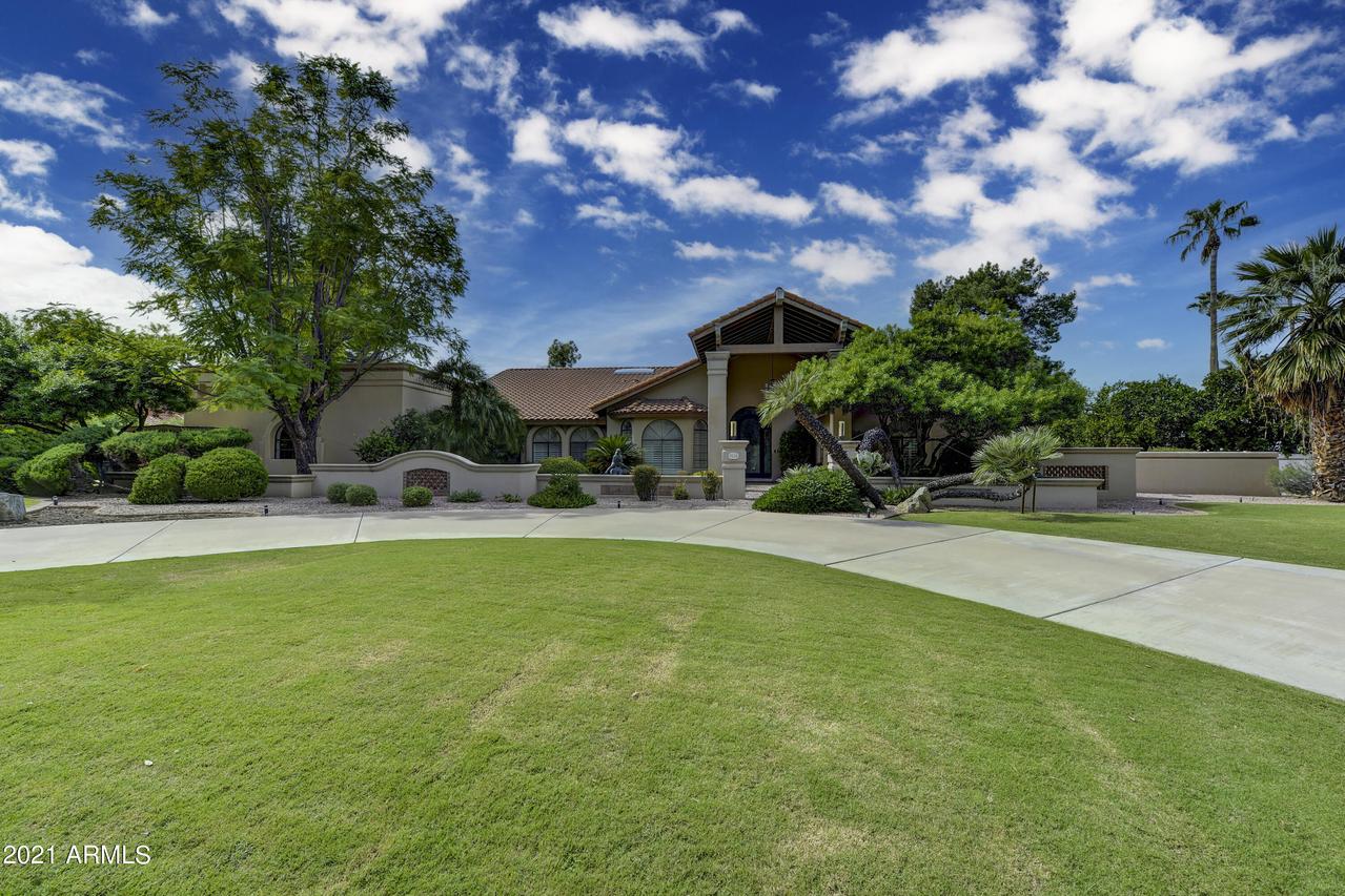 9114 N 55th St., Paradise Valley, AZ 85253