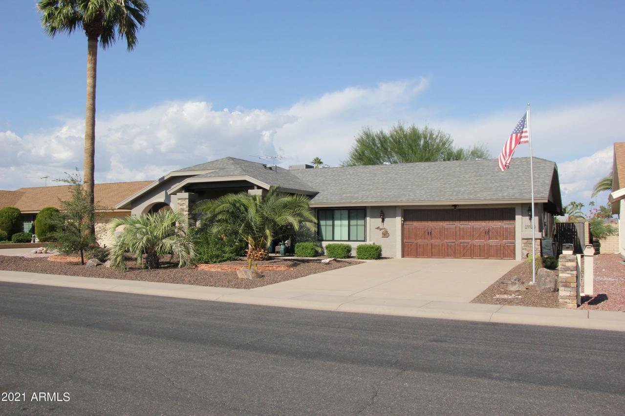 14410 W Antelope Dr., Sun City West, AZ 85375