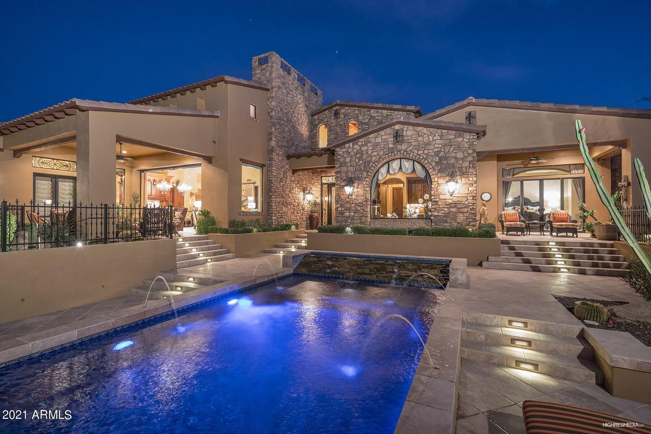 7533 E Eagle Crest Dr., Mesa, AZ 85207
