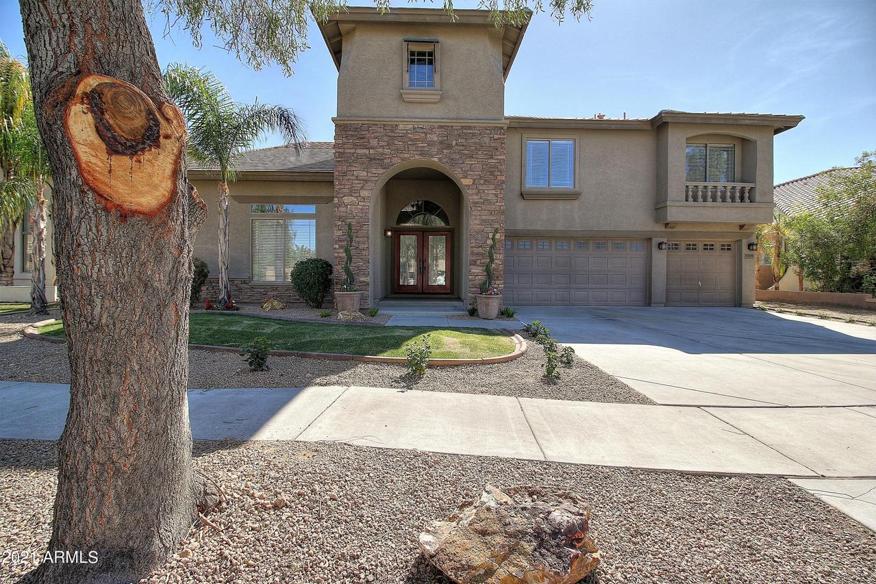 33817 N 23rd Dr., Phoenix, AZ 85085