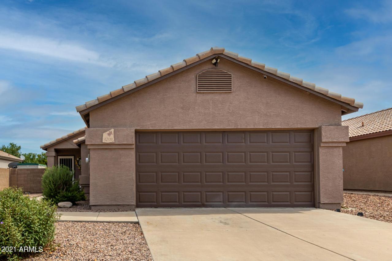 3209 W Salter Dr., Phoenix, AZ 85027