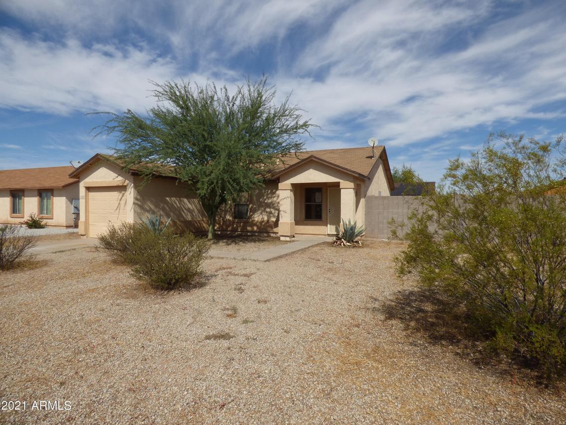 11404 W Lobo Dr., Arizona City, AZ 85123