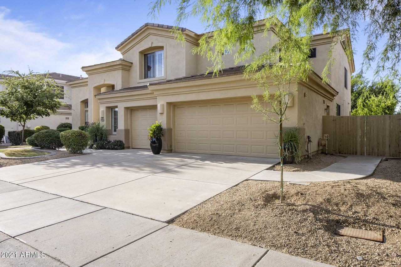 7519 E Nestling Way, Scottsdale, AZ 85255