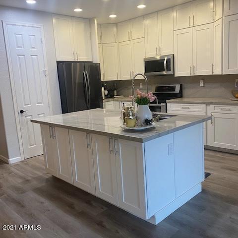 1715 W Kuralt Dr., Anthem, AZ 85086