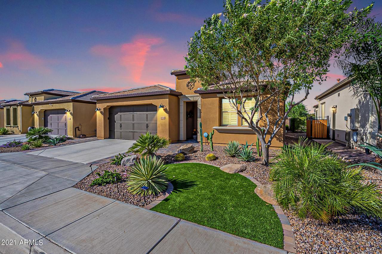 830 E Garden Basket Dr., Queen Creek, AZ 85140
