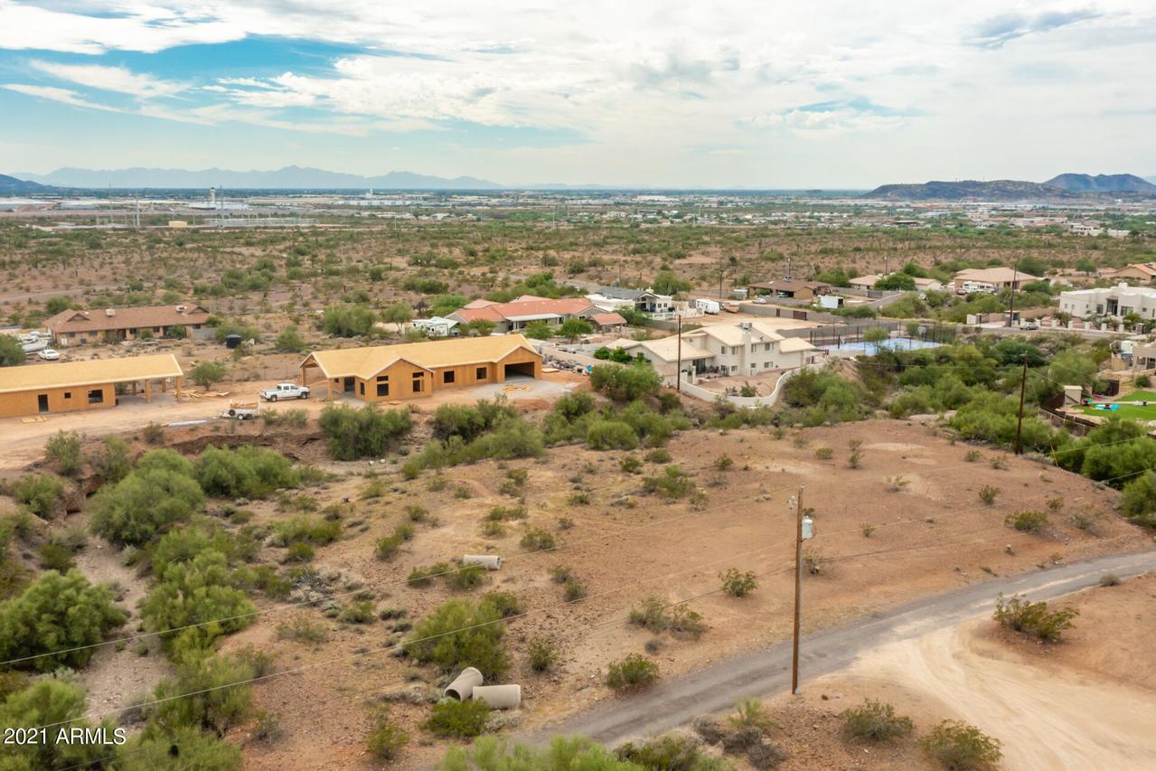 103 E Quartz Rock Rd. #-, Phoenix, AZ 85085