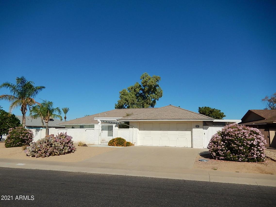 9326 W Country Club Dr., Sun City, AZ 85373