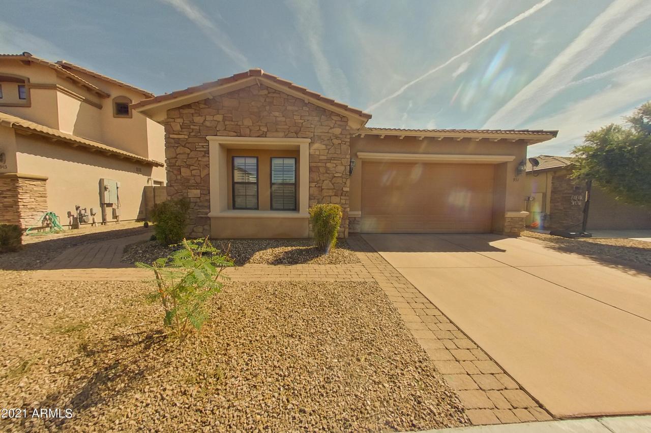 937 N Silverado St., Mesa, AZ 85205