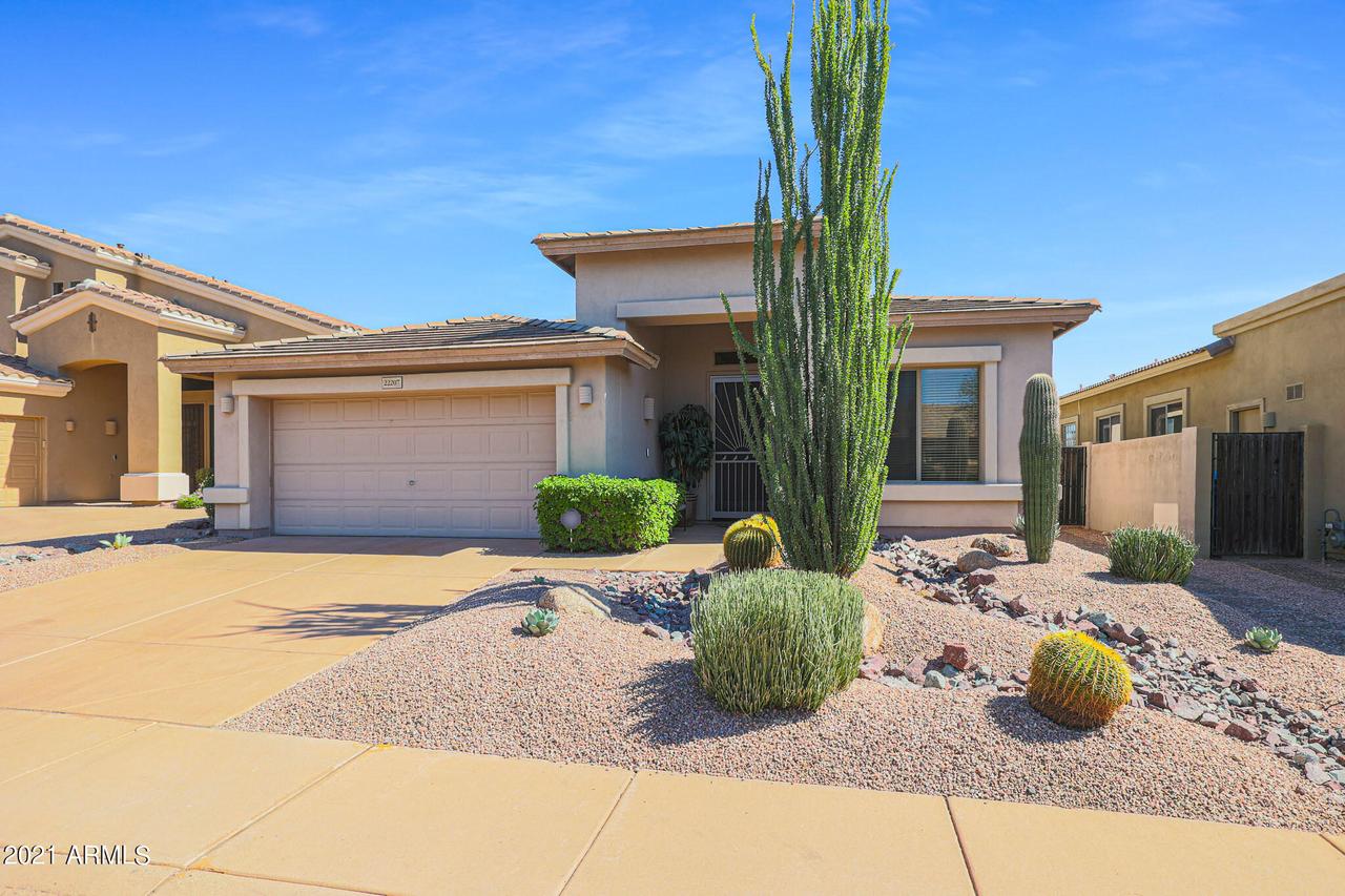 22207 N 51st St., Phoenix, AZ 85054