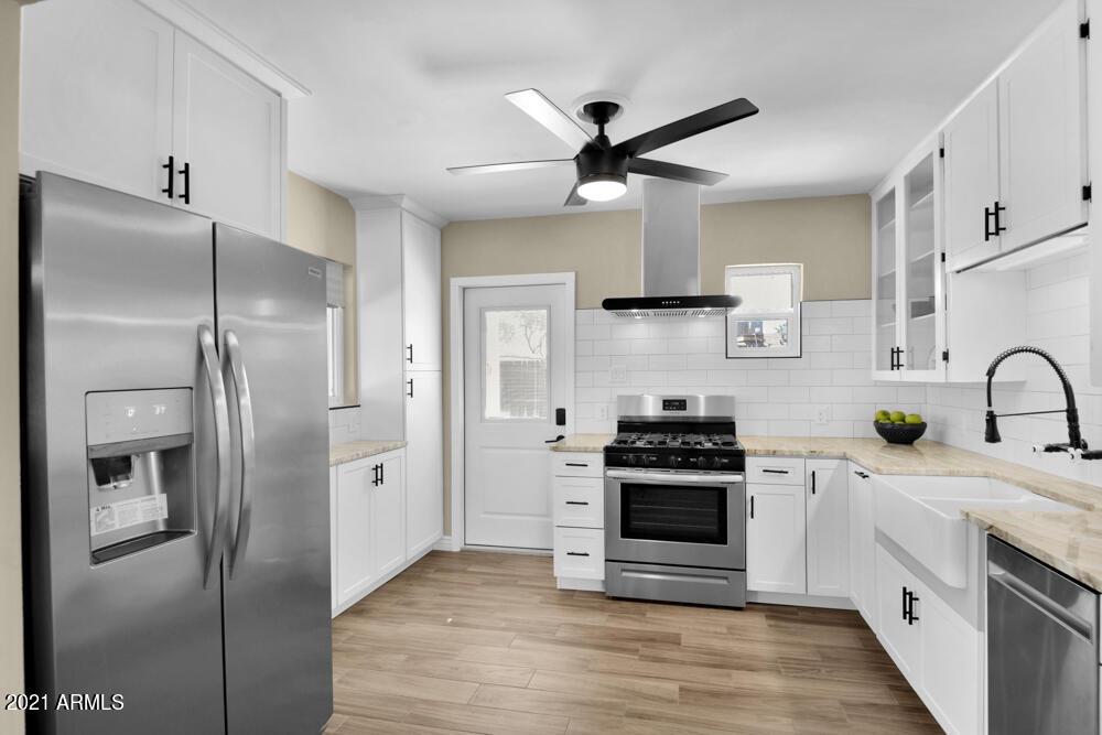 1841 E Crittenden Ln., Phoenix, AZ 85016