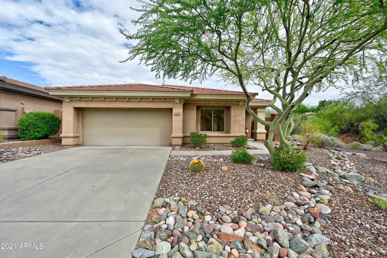 2328 W Firethorn Way, Anthem, AZ 85086