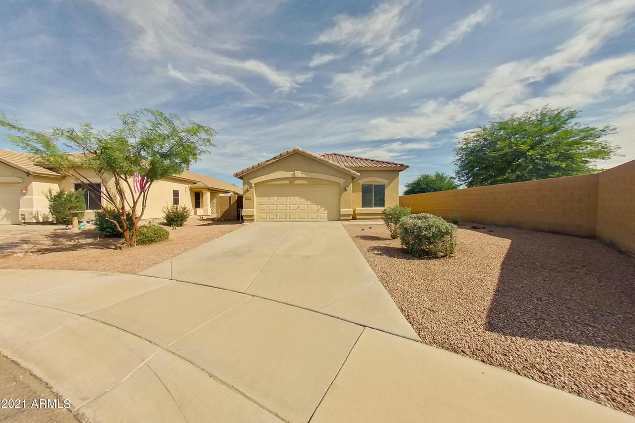 394 W Angus Rd., San Tan Valley, AZ 85143