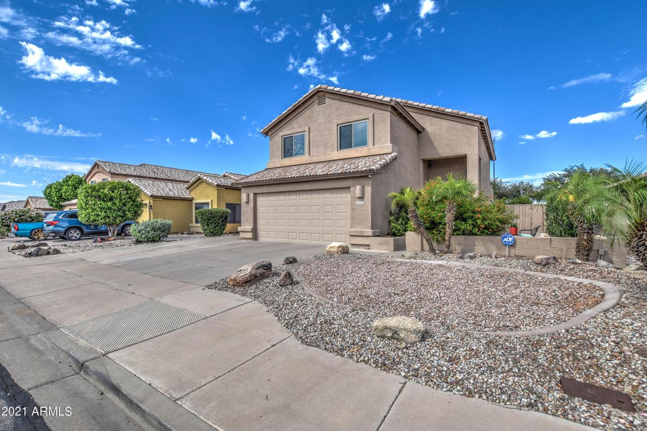 10210 E Calypso Ave., Mesa, AZ 85208