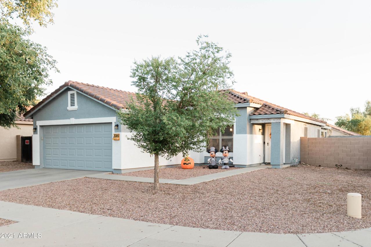 3061 W Casino Ave., Phoenix, AZ 85083