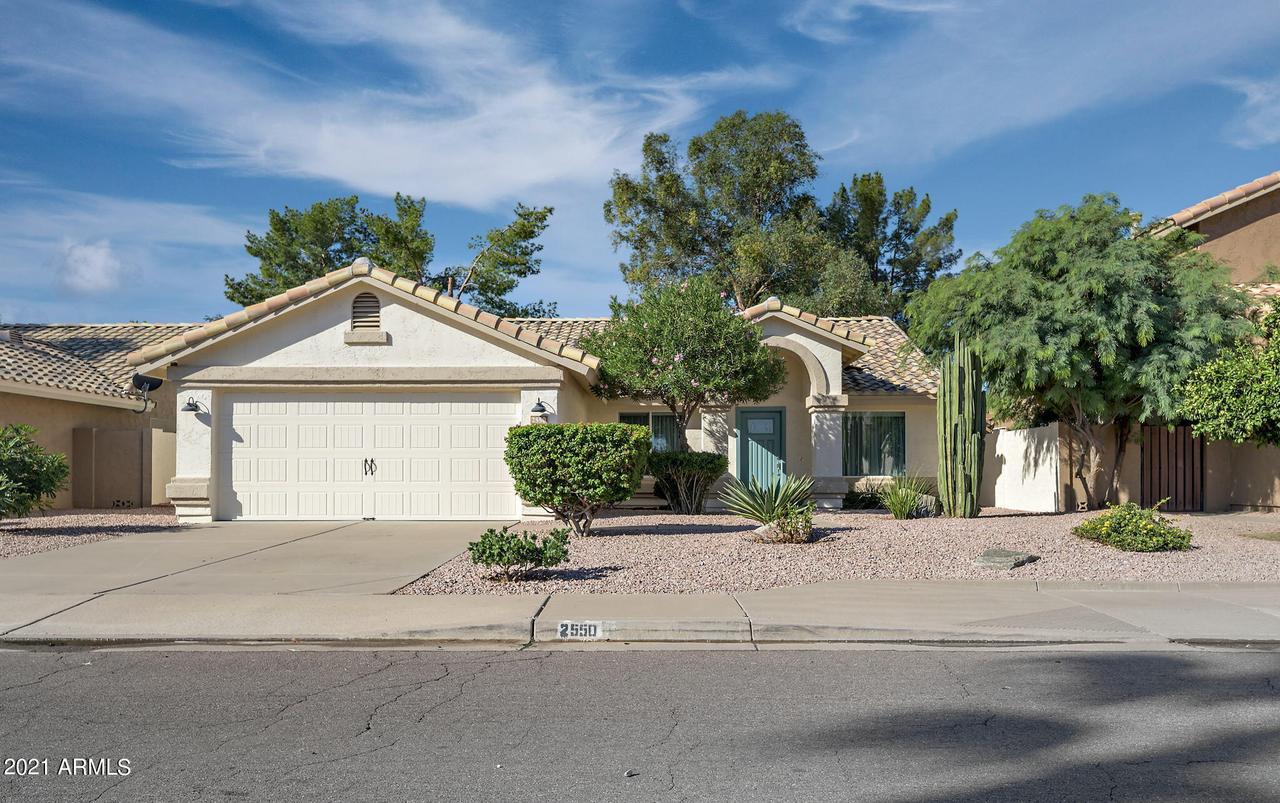 2550 S Rowen, Mesa, AZ 85209