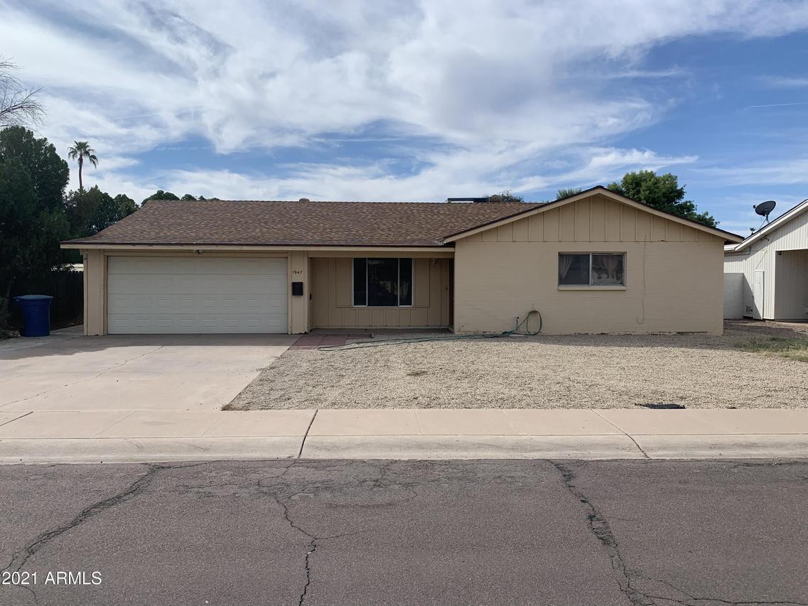 1947 E Meadow Dr., Tempe, AZ 85282