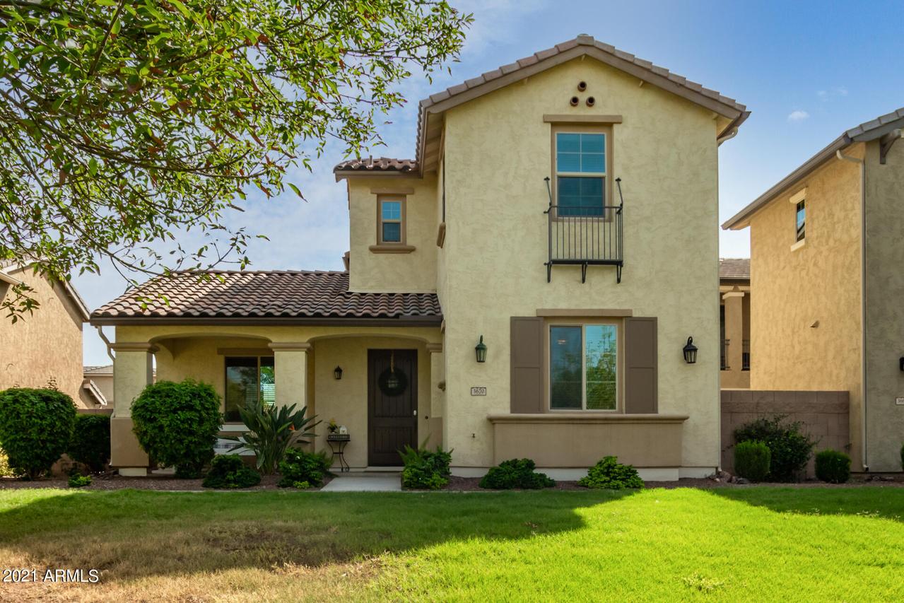 3670 E Gideon Way, Gilbert, AZ 85296